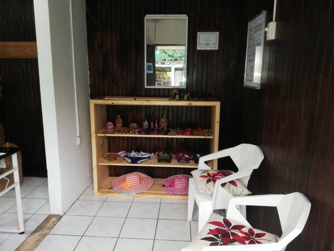Cabinas Miss Miriam 2 Tortuguero Εξωτερικό φωτογραφία