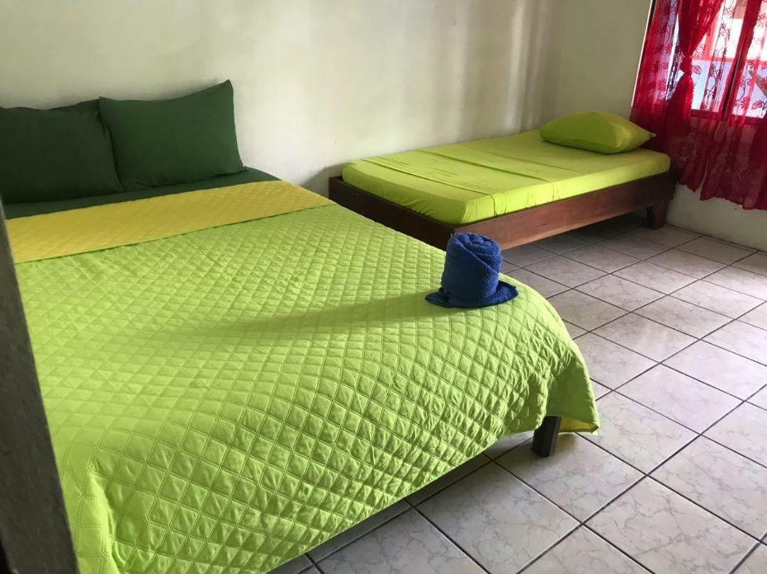 Cabinas Miss Miriam 2 Tortuguero Εξωτερικό φωτογραφία