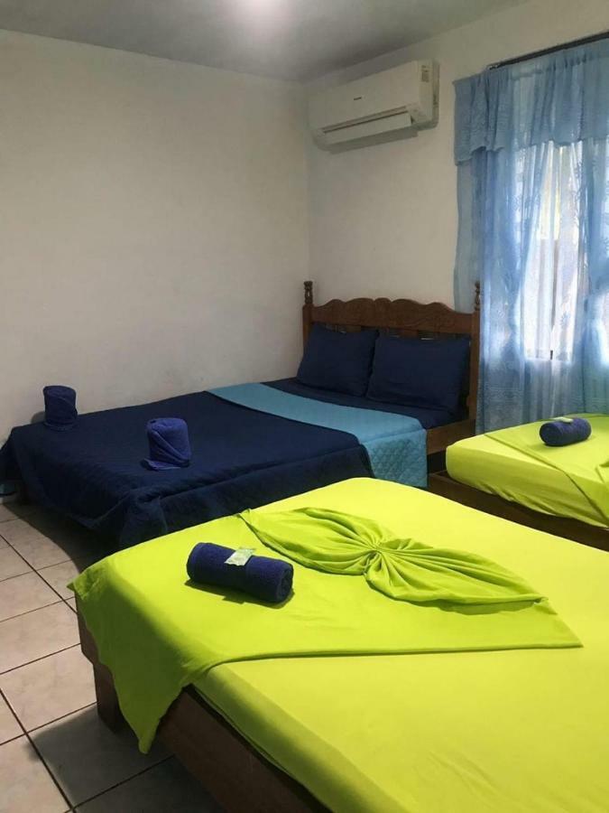 Cabinas Miss Miriam 2 Tortuguero Εξωτερικό φωτογραφία