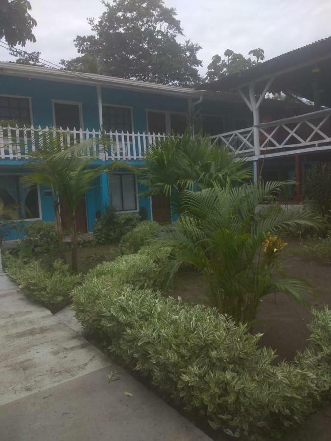 Cabinas Miss Miriam 2 Tortuguero Εξωτερικό φωτογραφία