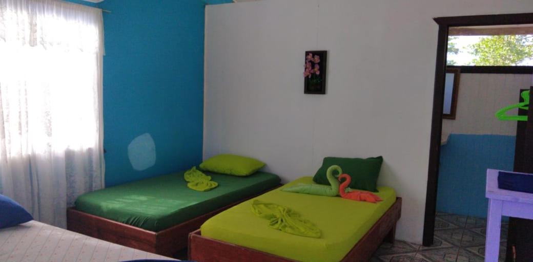 Cabinas Miss Miriam 2 Tortuguero Εξωτερικό φωτογραφία